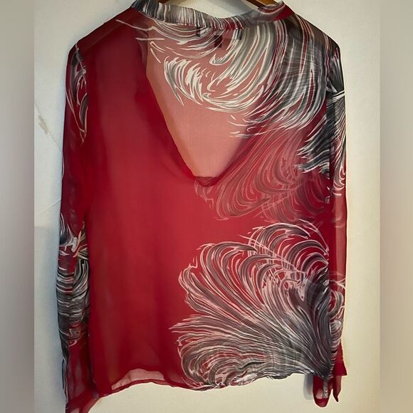 Tysa 100% silk long sleeve Red blouse, 0, XS flutter cuff, deep‎ V open neckline - Picture 7 of 8